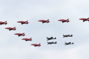 Red Arrows_10